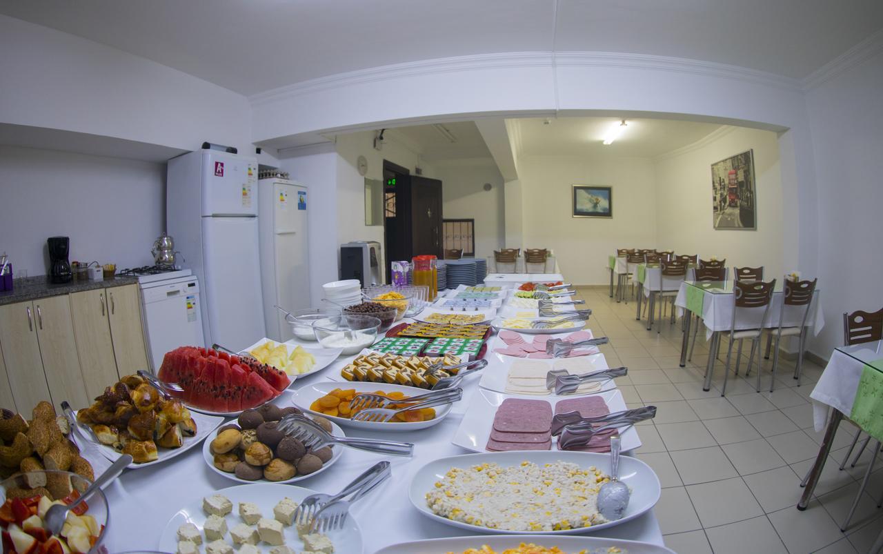 Ramparts Hotel Стамбул Экстерьер фото