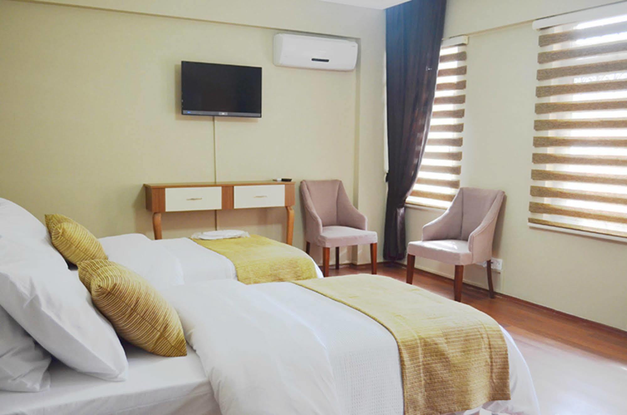 Ramparts Hotel Стамбул Экстерьер фото