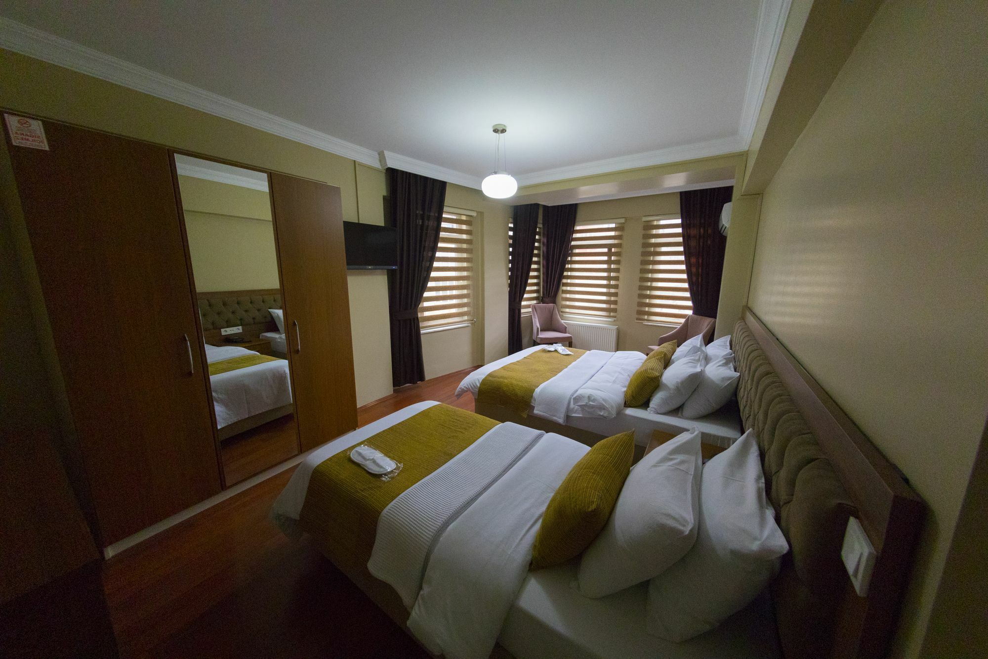 Ramparts Hotel Стамбул Экстерьер фото