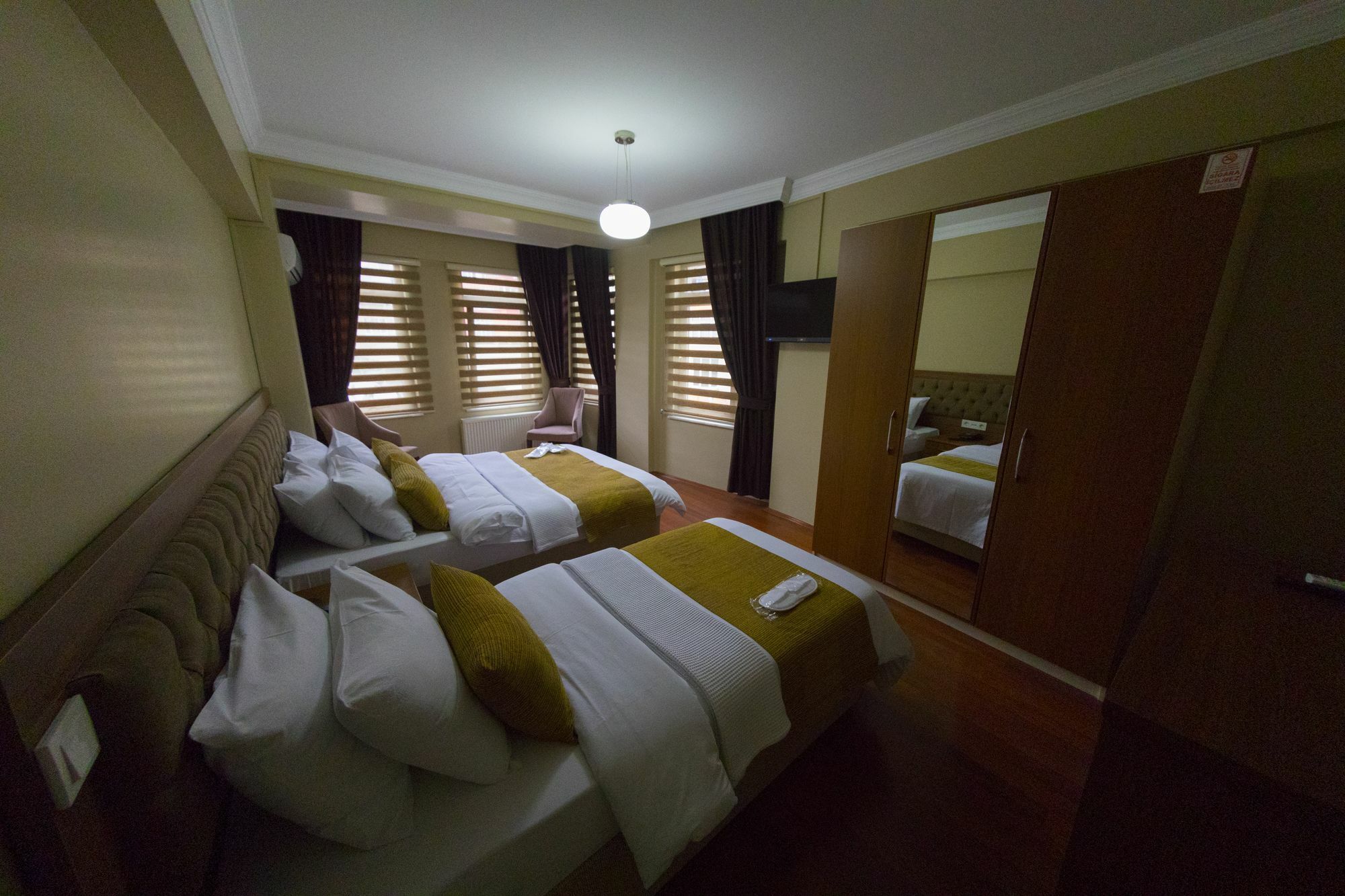 Ramparts Hotel Стамбул Экстерьер фото