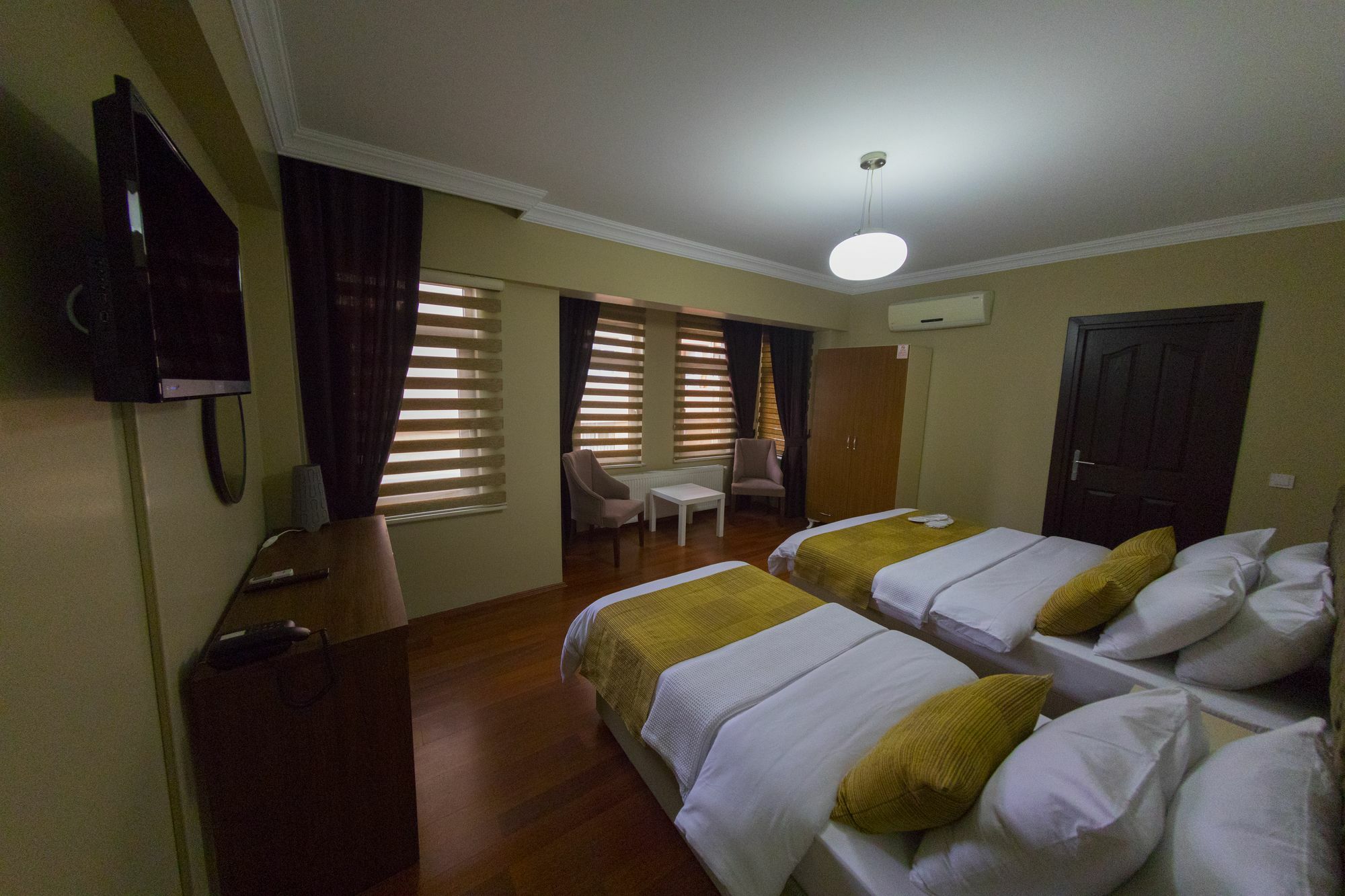 Ramparts Hotel Стамбул Экстерьер фото